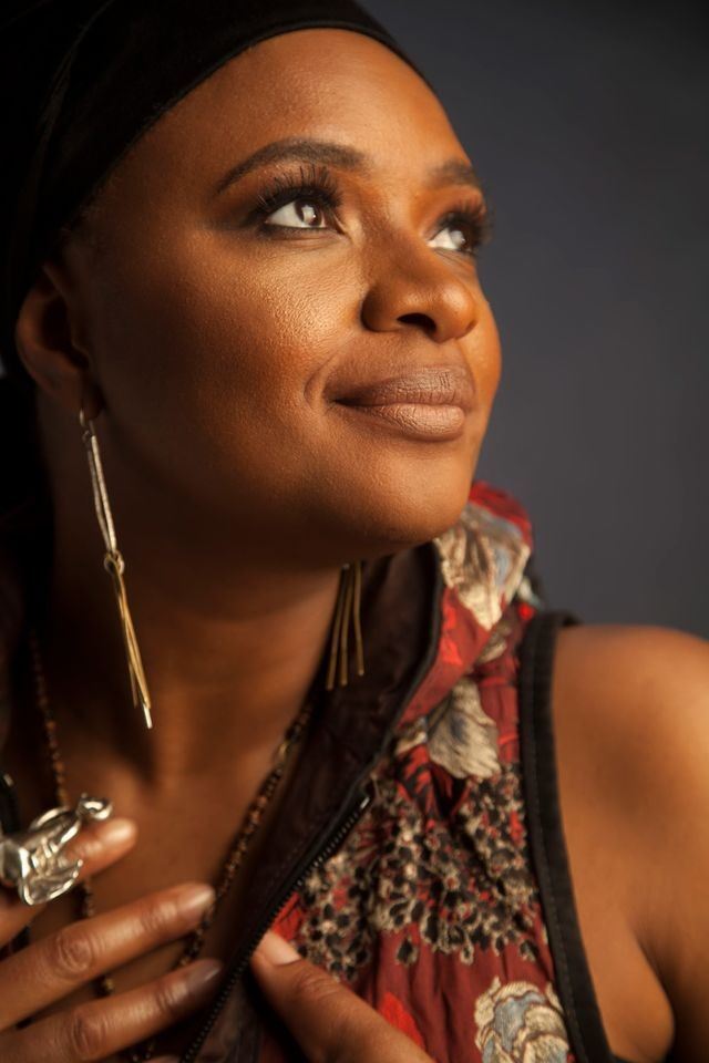 LIzz Wright